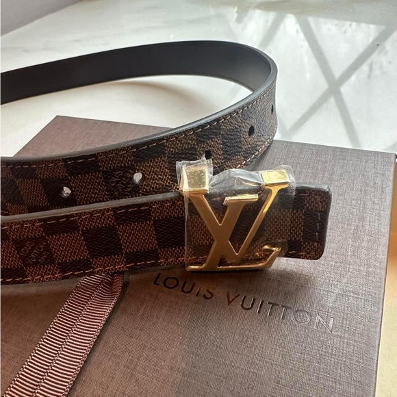 NIB Authentic Louis Vuitton Damier Ebene Belt 80 - Picture 2 of 6